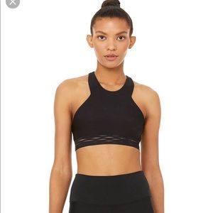 NWT Alo Yoga Endear Sports Bra Sz XS